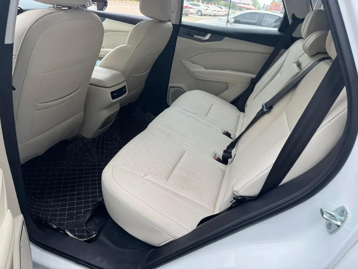 2024 KaiYi KunLun 1.5T 139HP L4 E-CVT PHEV 22.48KWH,autocango,china used car exporter,china ev exporter,chinese used car exporter,chinese used ev exporter