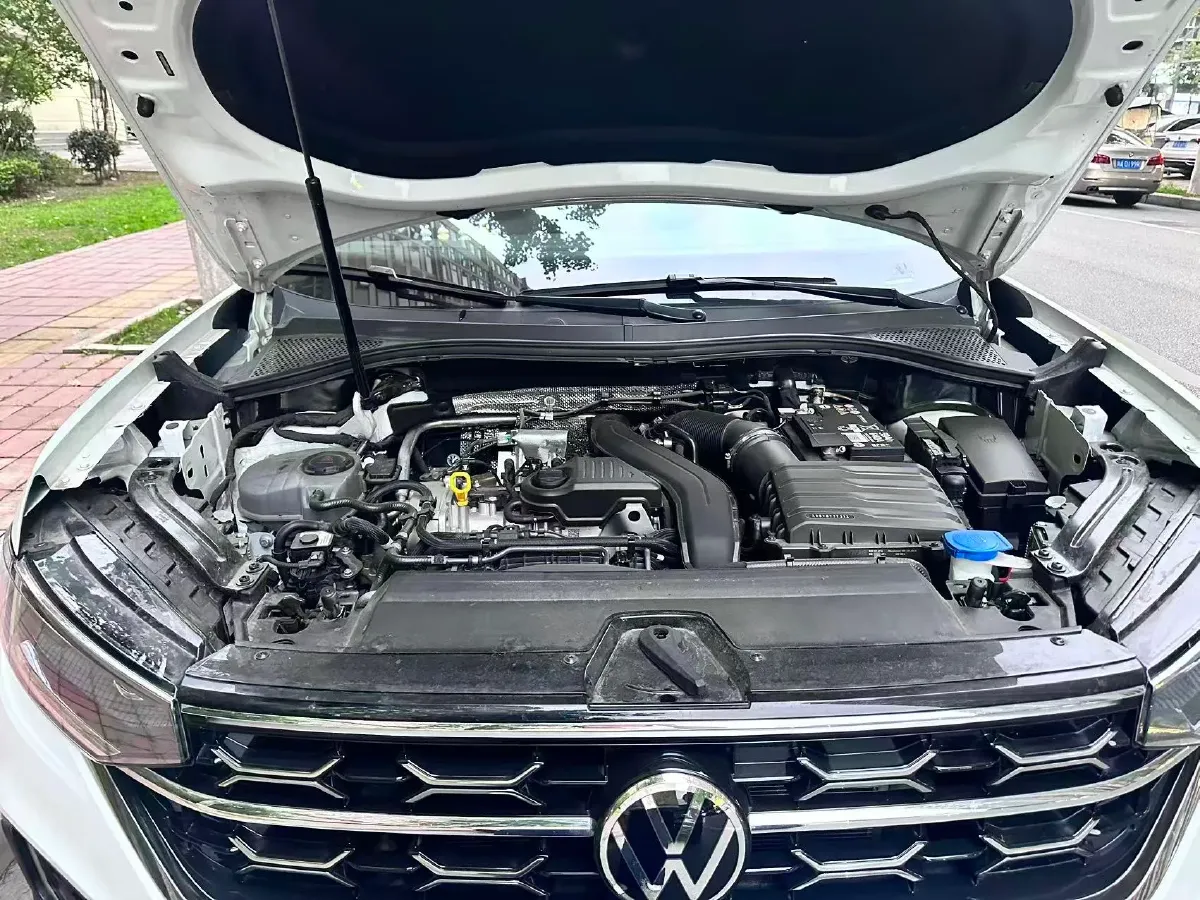 2024 Volkswagen Tayron 1.5T 160HP L4 7DCT,autocango,china used car exporter,china ev exporter,chinese used car exporter,chinese used ev exporter