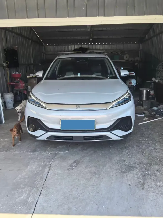 2022 Hycan Z03 BEV 64.23KWH,autocango,china used car exporter,china ev exporter,chinese used car exporter,chinese used ev exporter