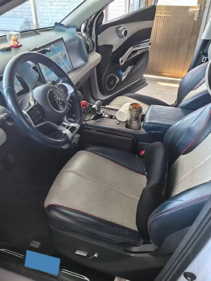 2022 Hycan Z03 BEV 64.23KWH,autocango,china used car exporter,china ev exporter,chinese used car exporter,chinese used ev exporter