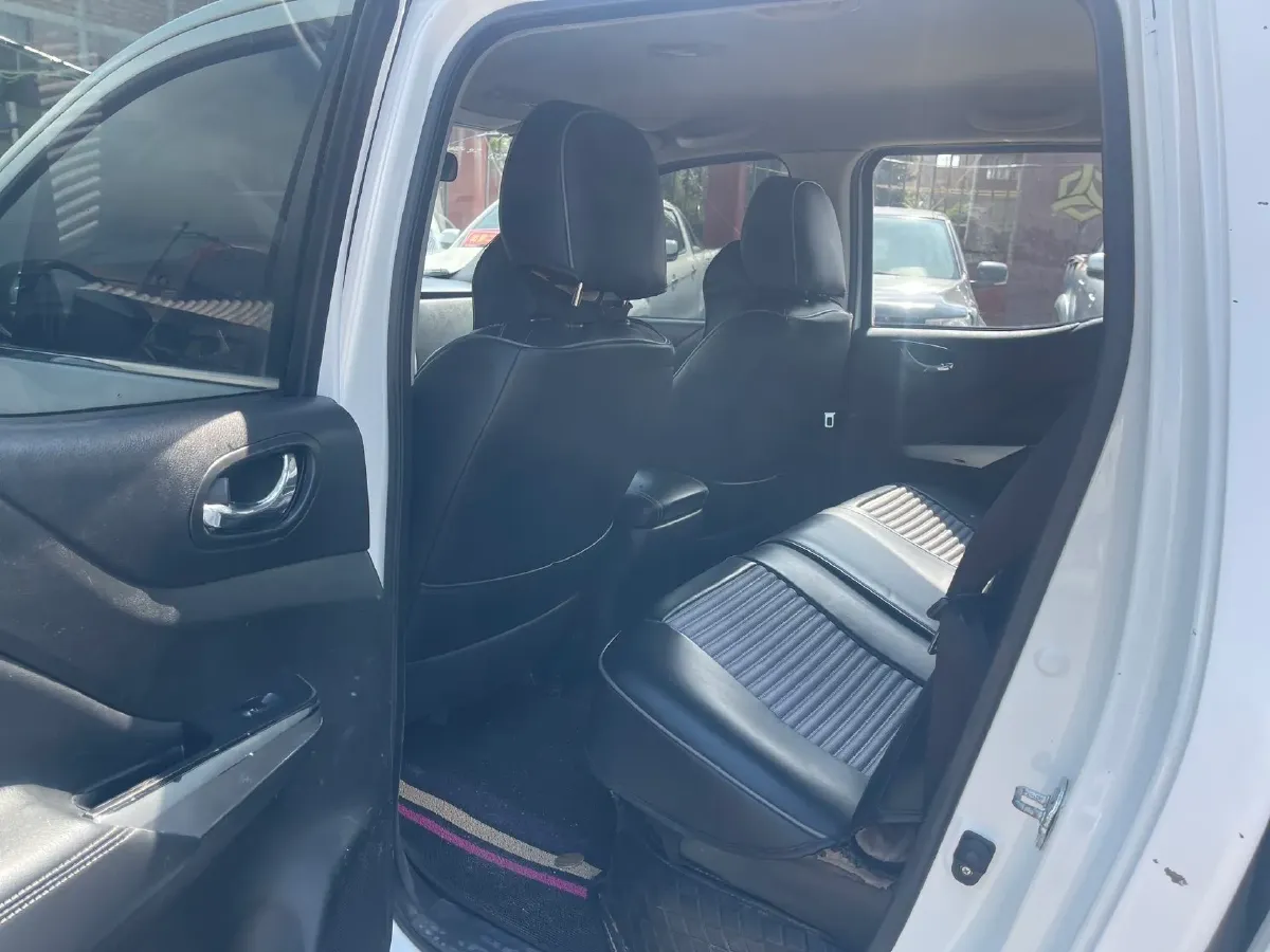 2019 Dongfeng RuiQi 6 2.5T 140HP L4 5MT,autocango,china used car exporter,china ev exporter,chinese used car exporter,chinese used ev exporter