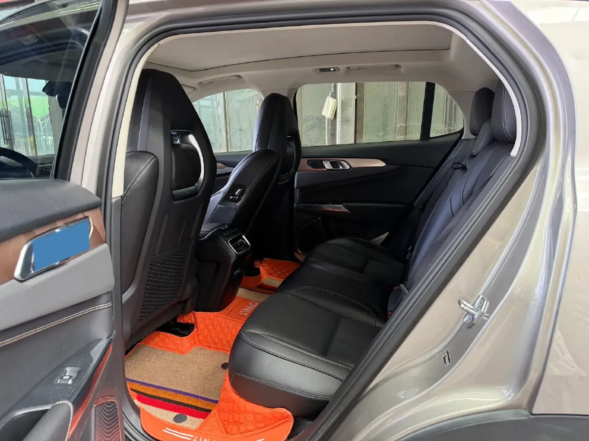 2019 Beijing BJ40 2.0T 218HP L4 6AT,autocango,china used car exporter,china ev exporter,chinese used car exporter,chinese used ev exporter