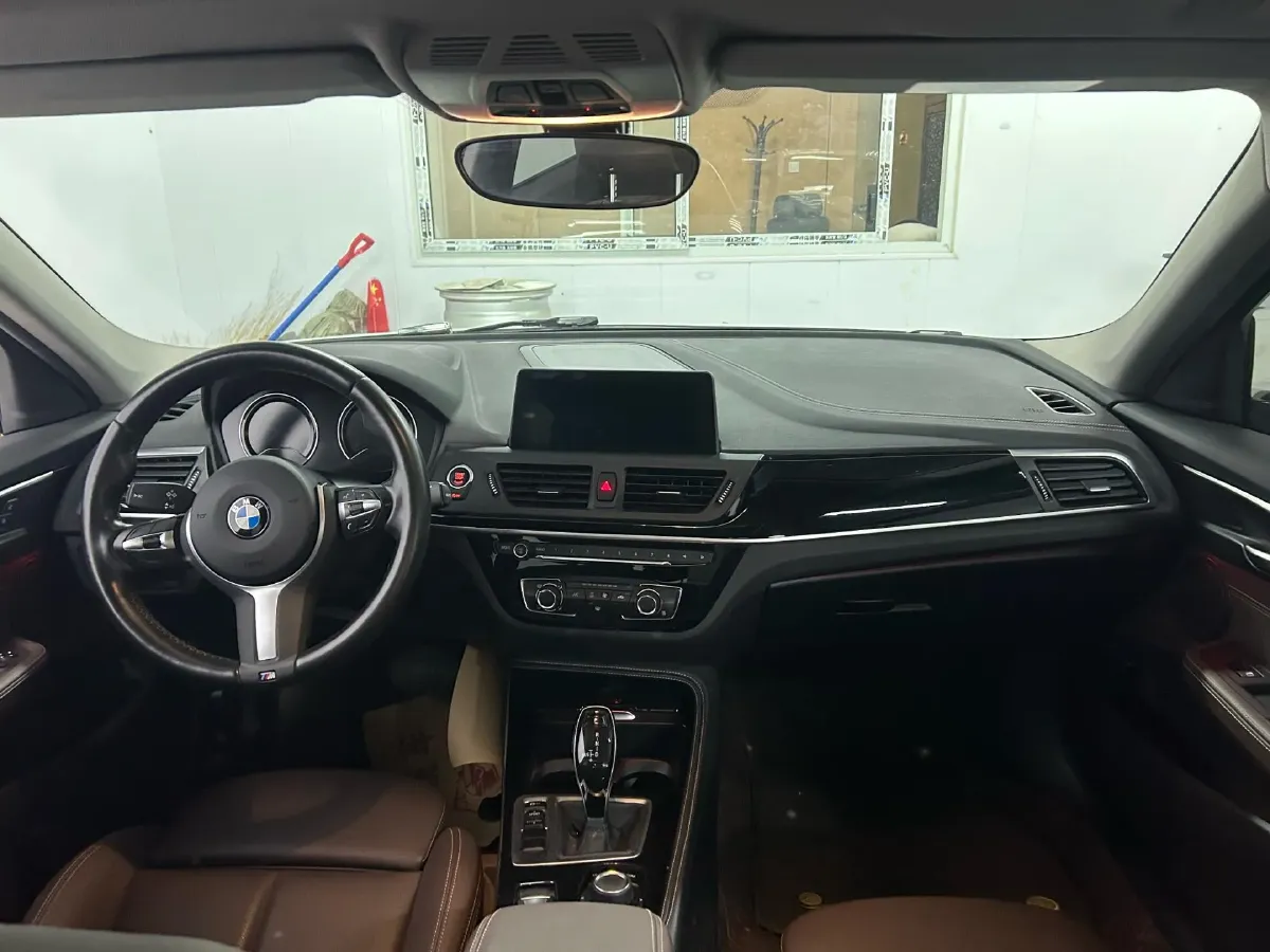 2020 BMW 1 Series 1.5T 140HP L3 7DCT,autocango,china used car exporter,china ev exporter,chinese used car exporter,chinese used ev exporter