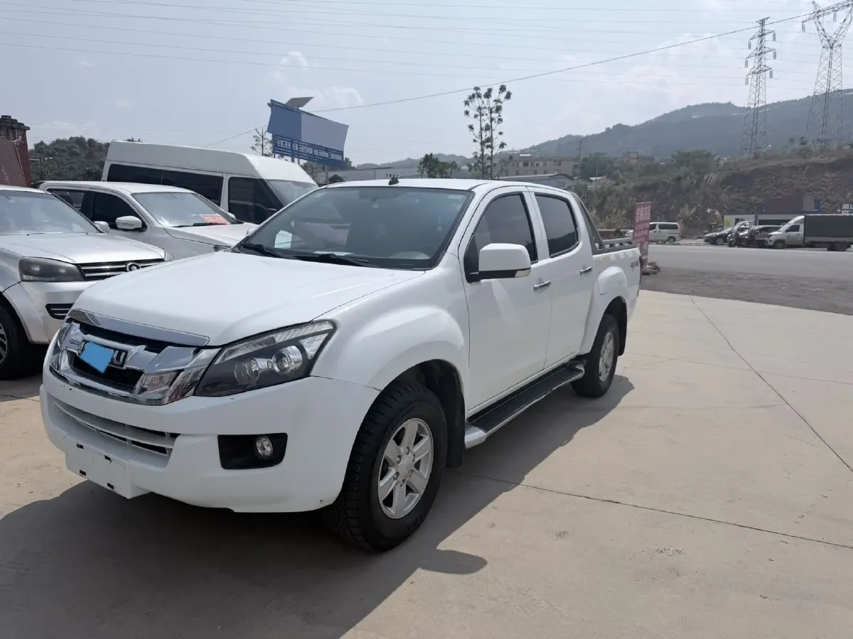 2018 Isuzu D-MAX 3.0T 177HP L4 6MT,autocango,china used car exporter,china ev exporter,chinese used car exporter,chinese used ev exporter