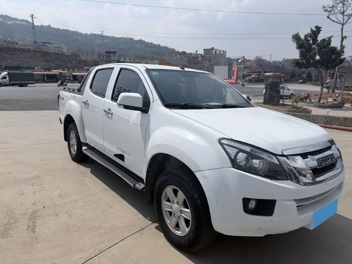 2018 Isuzu D-MAX 3.0T 177HP L4 6MT,autocango,china used car exporter,china ev exporter,chinese used car exporter,chinese used ev exporter
