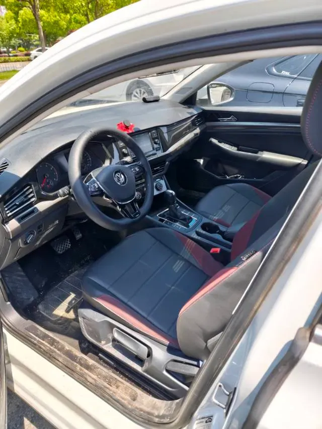 2019 MAXUS T60 2.0T 218HP L4 6AT,autocango,china used car exporter,china ev exporter,chinese used car exporter,chinese used ev exporter