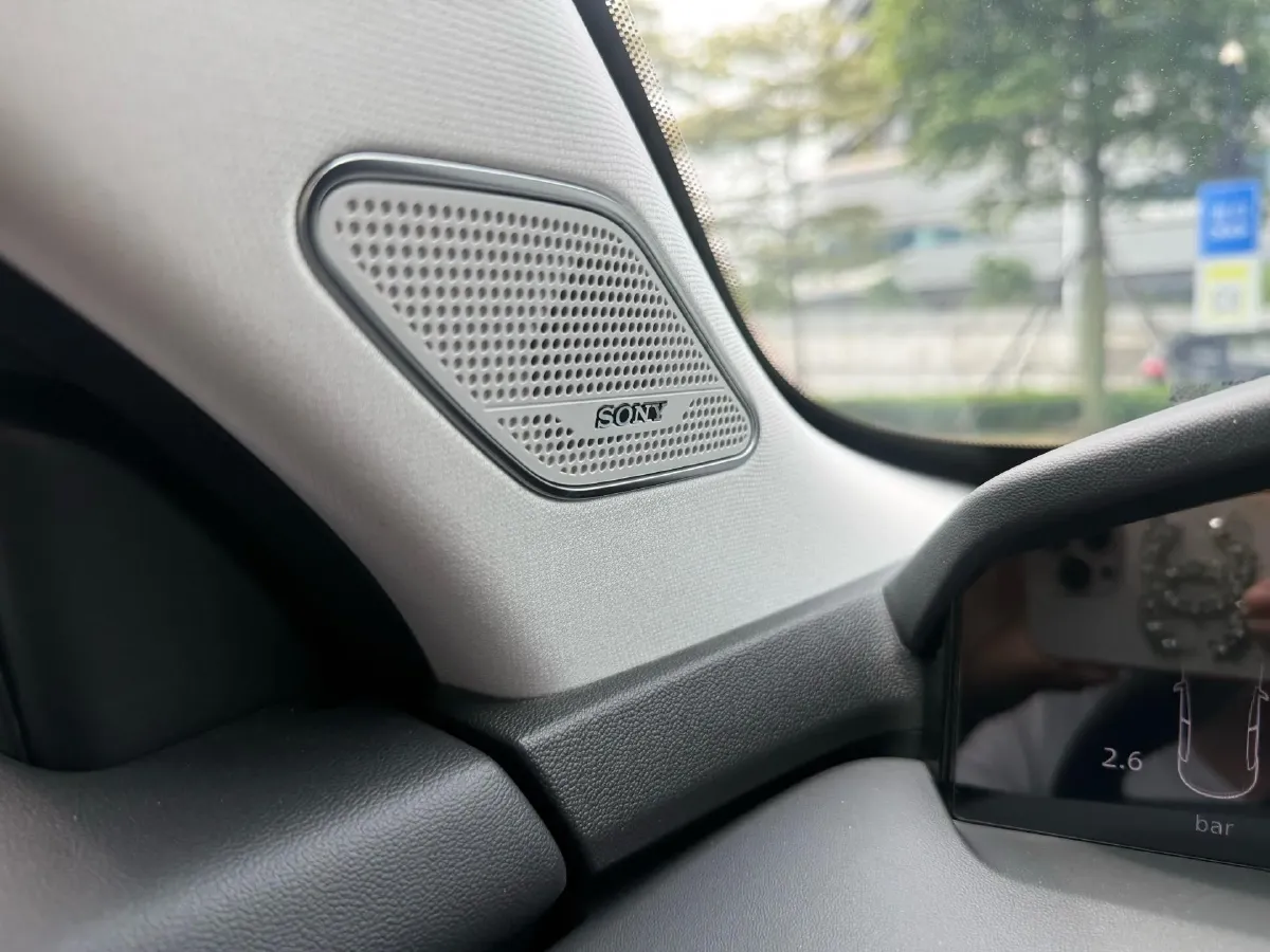 2024 ChangAn UNI-K 2.0T 233HP L4 8AT,autocango,china used car exporter,china ev exporter,chinese used car exporter,chinese used ev exporter