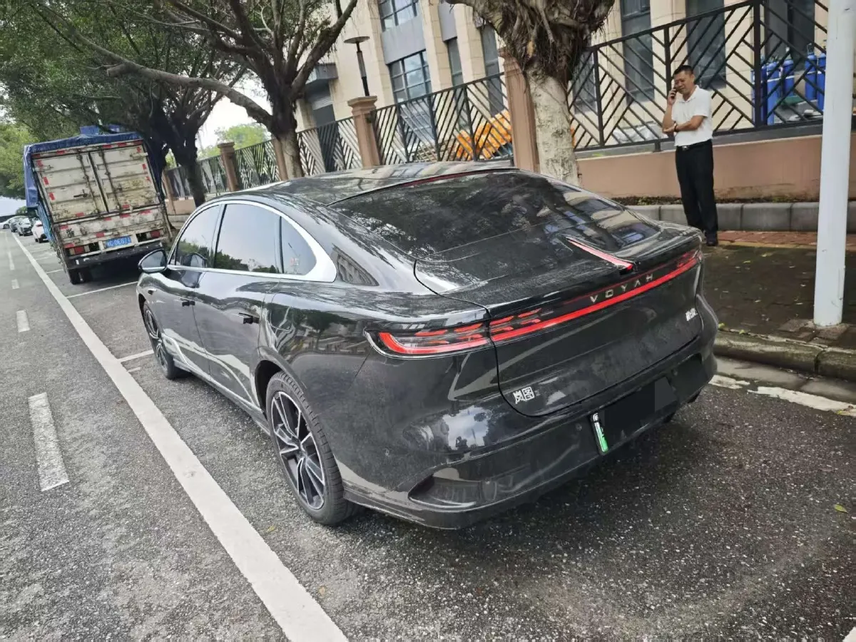 2024 Voyah ZhuiGuang 1.5T 136HP L4 PHEV 43KWH,autocango,china used car exporter,china ev exporter,chinese used car exporter,chinese used ev exporter
