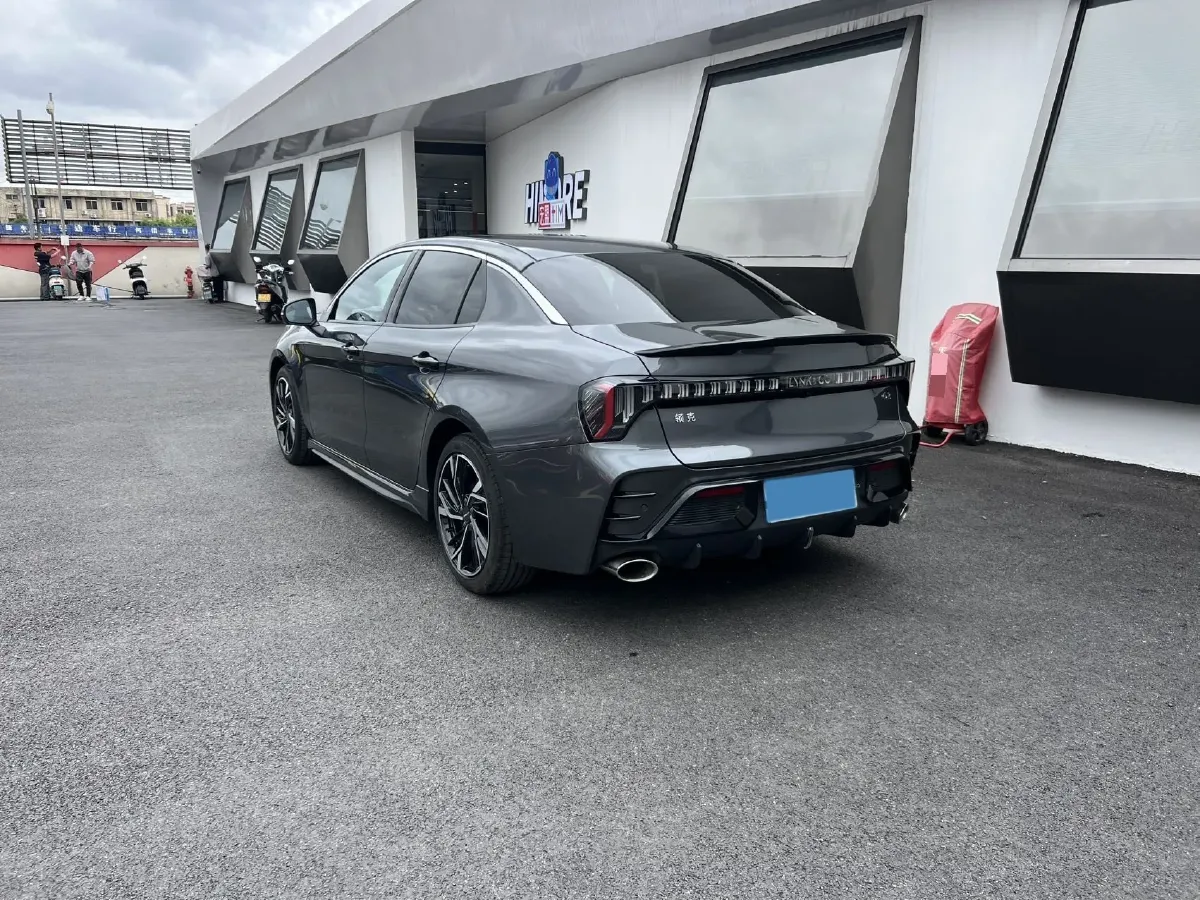 2025 LYNK&CO 03 1.5T 181HP L4 7DCT,autocango,china used car exporter,china ev exporter,chinese used car exporter,chinese used ev exporter