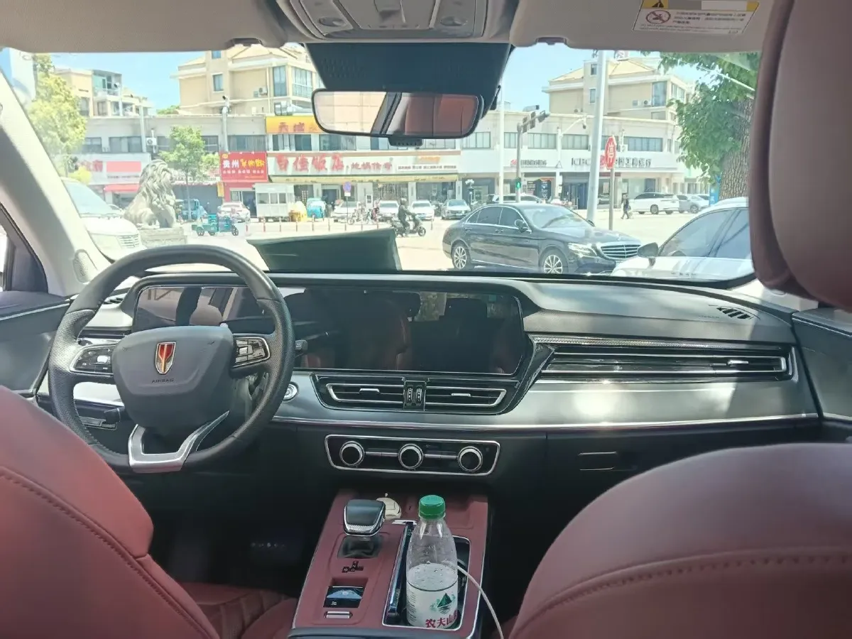 2023 HongQi HS5 2.0T 252HP L4 8AT,autocango,china used car exporter,china ev exporter,chinese used car exporter,chinese used ev exporter