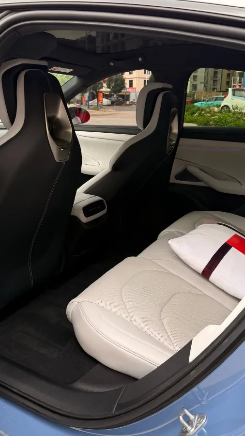 2024 MI SU7 BEV 73.6KWH,autocango,china used car exporter,china ev exporter,chinese used car exporter,chinese used ev exporter