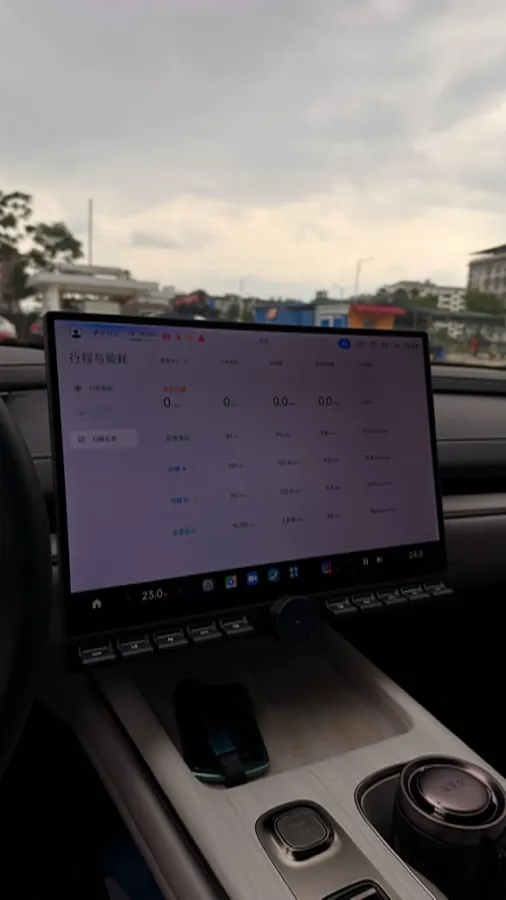 2024 MI SU7 BEV 73.6KWH,autocango,china used car exporter,china ev exporter,chinese used car exporter,chinese used ev exporter