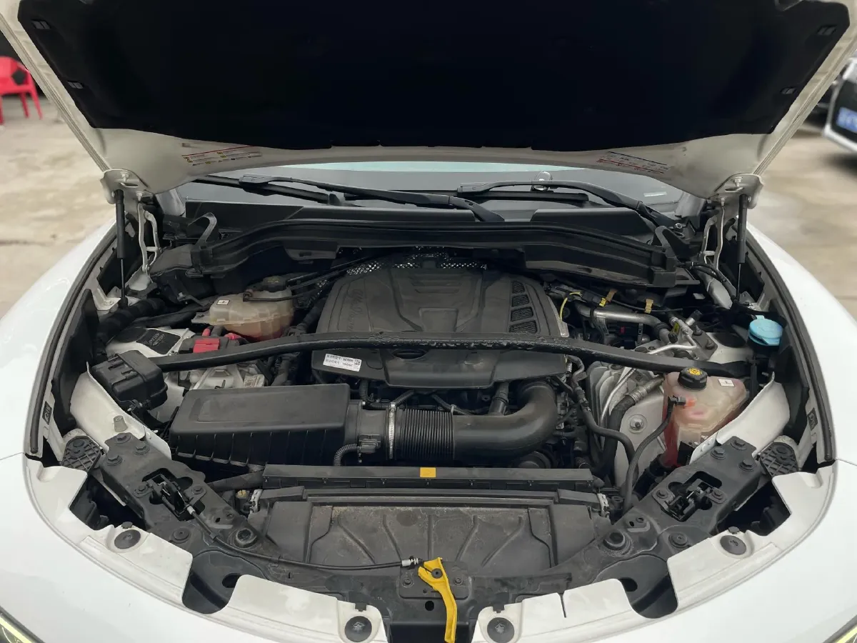2017 Jaguar XE 2.0T 240HP L4 8AT,autocango,china used car exporter,china ev exporter,chinese used car exporter,chinese used ev exporter