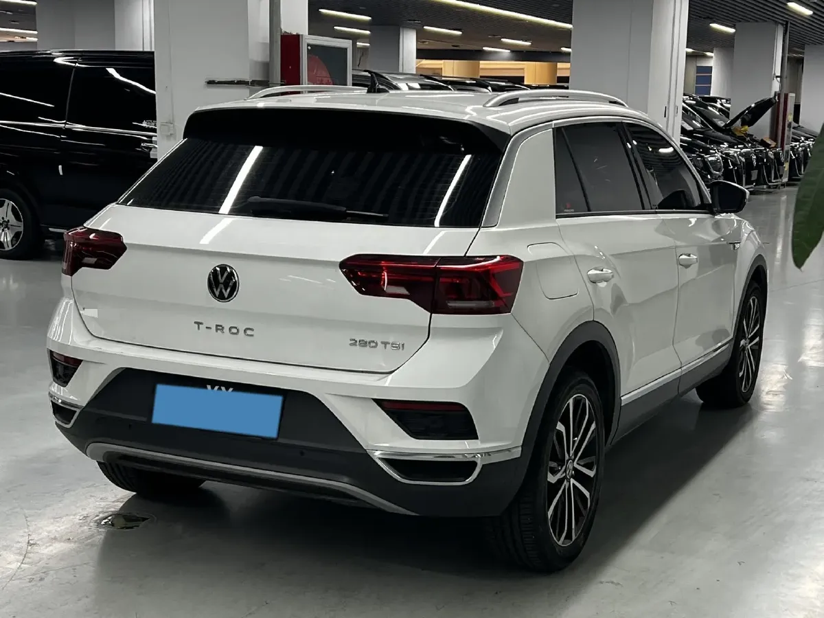 2022 Volkswagen T-Roc 1.4T 150HP L4 7DCT,autocango,china used car exporter,china ev exporter,chinese used car exporter,chinese used ev exporter
