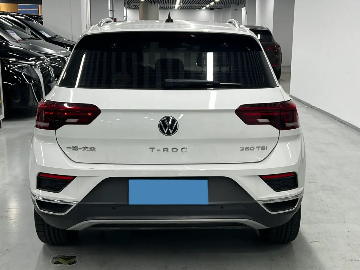 2022 Volkswagen T-Roc 1.4T 150HP L4 7DCT,autocango,china used car exporter,china ev exporter,chinese used car exporter,chinese used ev exporter