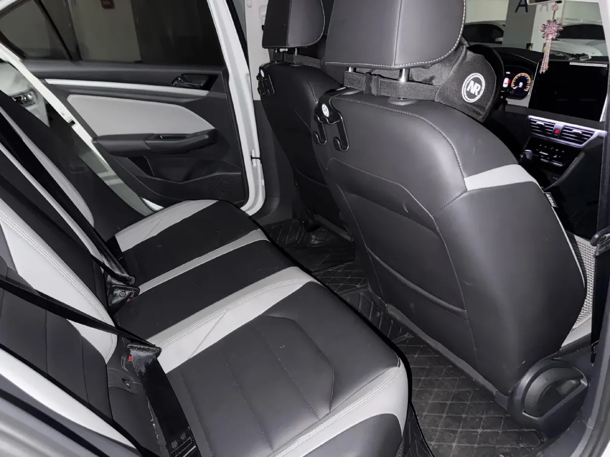 2023 Volkswagen Bora 1.5T 160HP L4 7DCT,autocango,china used car exporter,china ev exporter,chinese used car exporter,chinese used ev exporter