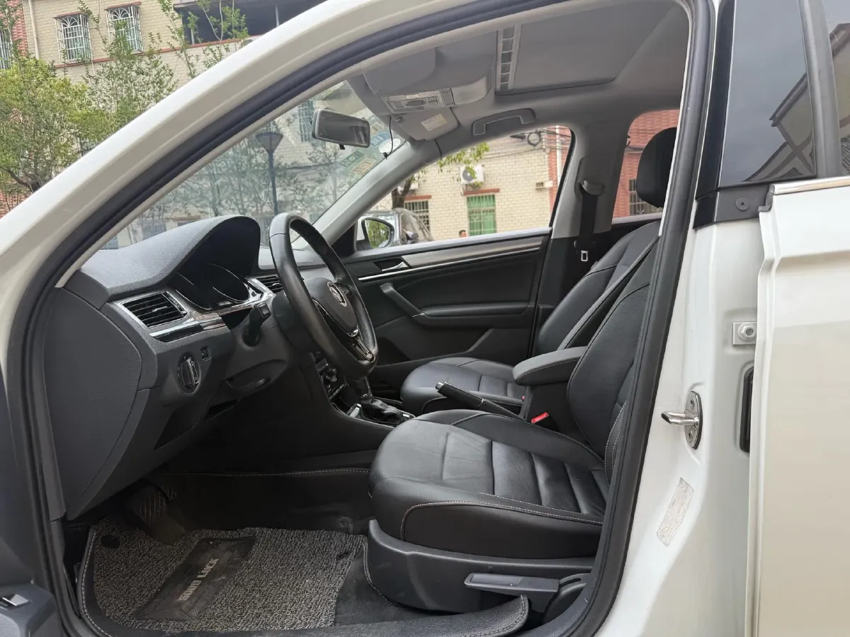 2018 Volkswagen Bora 1.5L 110HP L4 6AT,autocango,china used car exporter,china ev exporter,chinese used car exporter,chinese used ev exporter