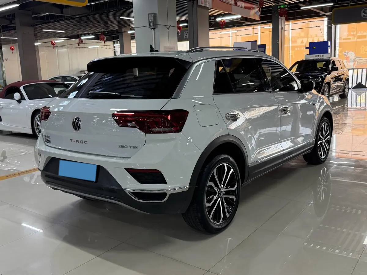 2022 Volkswagen T-Roc 1.4T 150HP L4 7DCT,autocango,china used car exporter,china ev exporter,chinese used car exporter,chinese used ev exporter