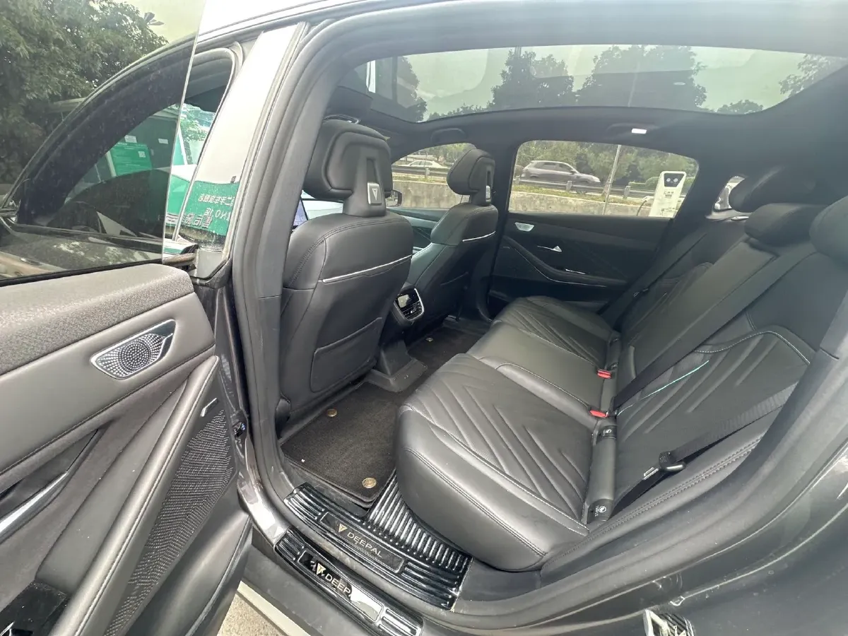 2024 Deepal SL03 BEV 58.89KWH,autocango,china used car exporter,china ev exporter,chinese used car exporter,chinese used ev exporter