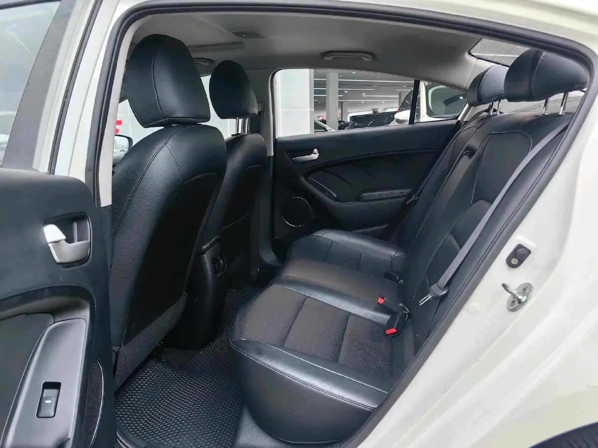 2017 Kia K3 1.6L 128HP L4 6AT,autocango,china used car exporter,china ev exporter,chinese used car exporter,chinese used ev exporter