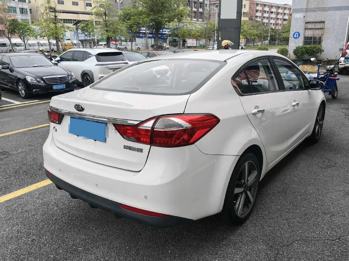 2017 Kia K3 1.6L 128HP L4 6AT,autocango,china used car exporter,china ev exporter,chinese used car exporter,chinese used ev exporter