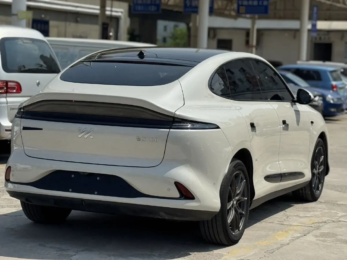 2025 IM LS6 BEV 75KWH,autocango,china used car exporter,china ev exporter,chinese used car exporter,chinese used ev exporter