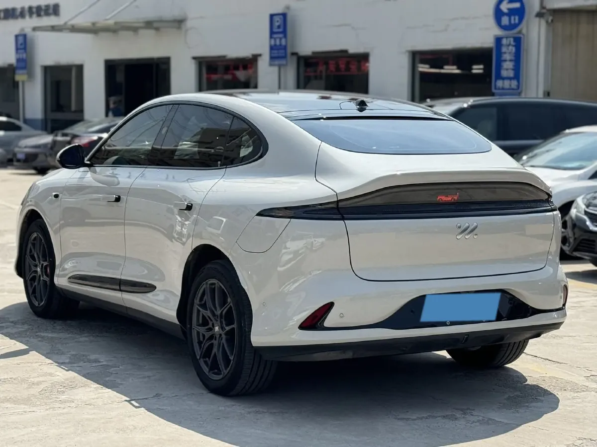 2025 IM LS6 BEV 75KWH,autocango,china used car exporter,china ev exporter,chinese used car exporter,chinese used ev exporter