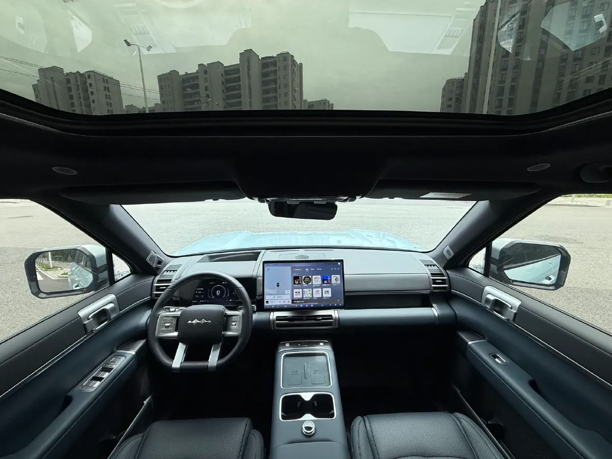 2025 FangChengBao Tai 7 1.5T 156HP L4 E-CVT PHEV,autocango,china used car exporter,china ev exporter,chinese used car exporter,chinese used ev exporter