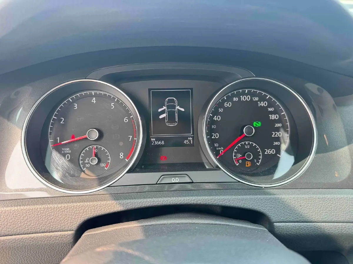 2019 Volkswagen Golf 1.4T 150HP L4 7DCT,autocango,china used car exporter,china ev exporter,chinese used car exporter,chinese used ev exporter
