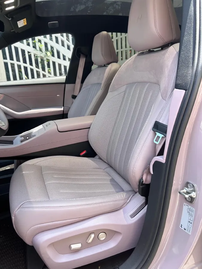 2024 ONVO L60 BEV 60KWH,autocango,china used car exporter,china ev exporter,chinese used car exporter,chinese used ev exporter