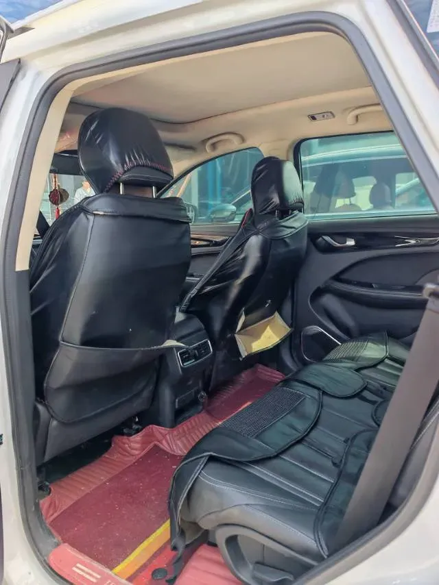 2019 Jetour X90 1.5T 147HP L4 6MT,autocango,china used car exporter,china ev exporter,chinese used car exporter,chinese used ev exporter