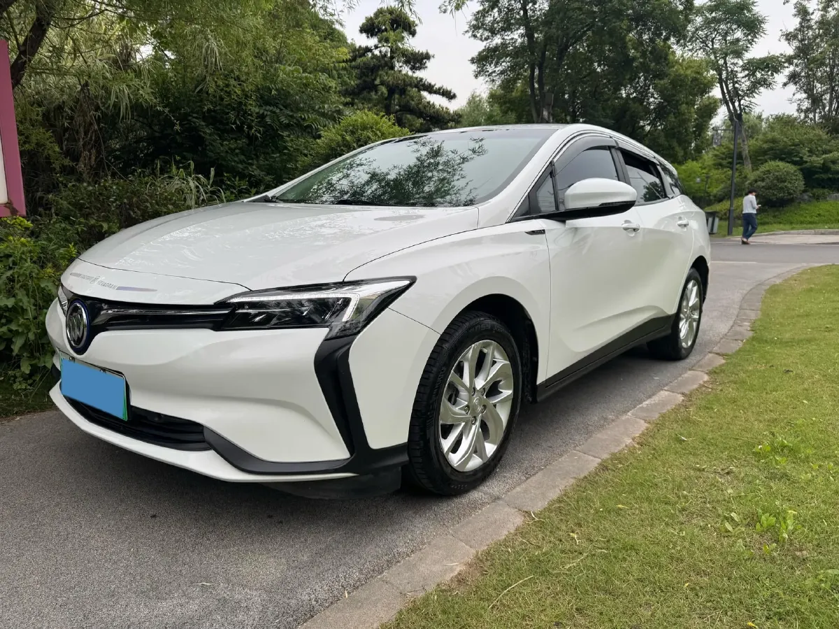 2022 Buick Envista 1.5T 184HP L4 CVT,autocango,china used car exporter,china ev exporter,chinese used car exporter,chinese used ev exporter