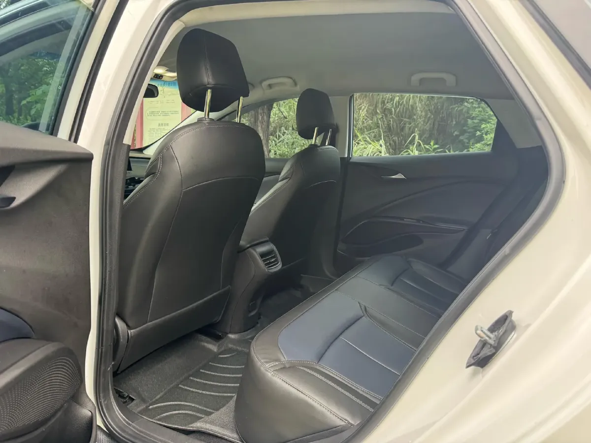 2022 Buick Envista 1.5T 184HP L4 CVT,autocango,china used car exporter,china ev exporter,chinese used car exporter,chinese used ev exporter