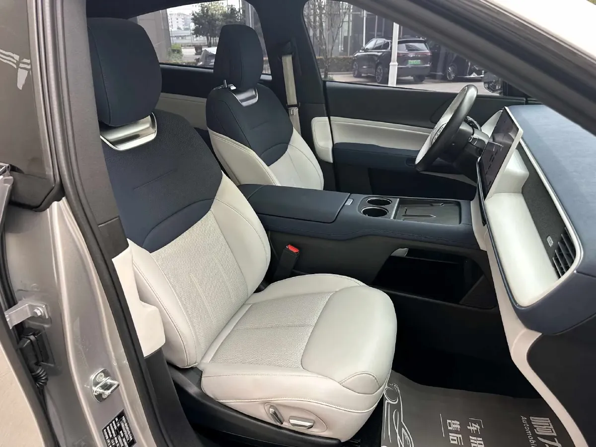 2023 Xpeng G6 BEV 87.5KWH,autocango,china used car exporter,china ev exporter,chinese used car exporter,chinese used ev exporter