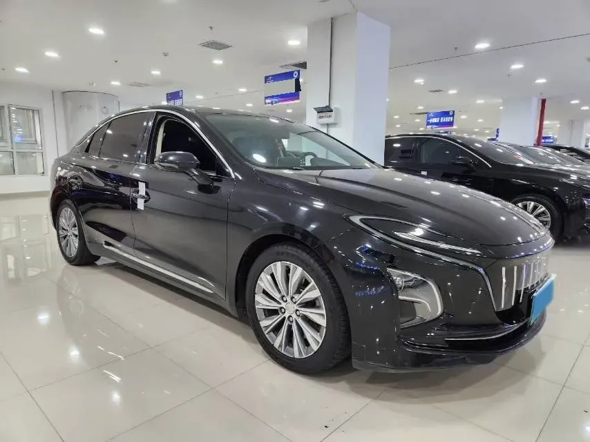 2023 HongQi E-QM5 BEV 82KWH,autocango,china used car exporter,china ev exporter,chinese used car exporter,chinese used ev exporter
