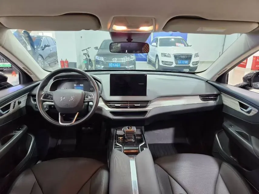 2023 HongQi E-QM5 BEV 82KWH,autocango,china used car exporter,china ev exporter,chinese used car exporter,chinese used ev exporter