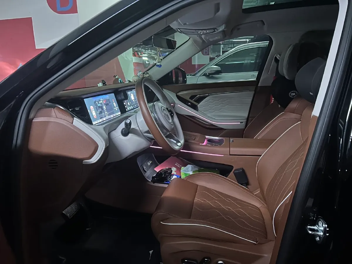 2024 Voyah FREE 1.5T 150HP L4 REEV 39.2KWH,autocango,china used car exporter,china ev exporter,chinese used car exporter,chinese used ev exporter