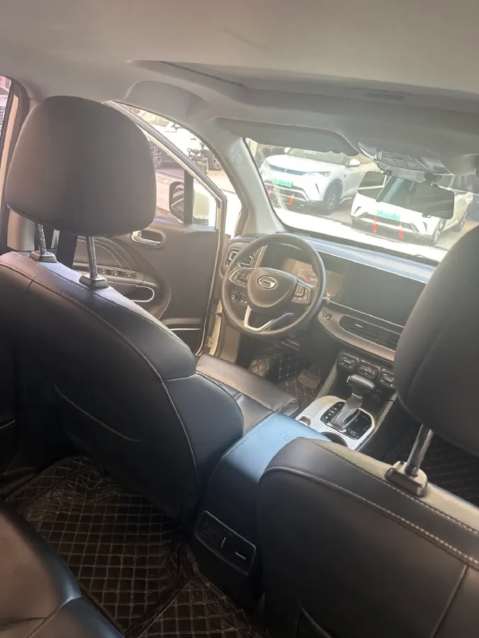 2021 GAC Trumpchi GS3 1.5T 169HP L4 6AT,autocango,china used car exporter,china ev exporter,chinese used car exporter,chinese used ev exporter