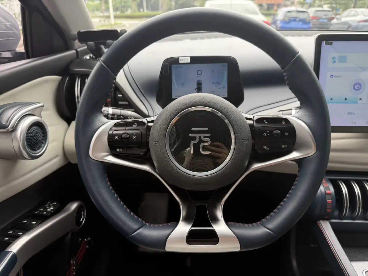 2022 Hycan Z03 BEV 64.23KWH,autocango,china used car exporter,china ev exporter,chinese used car exporter,chinese used ev exporter