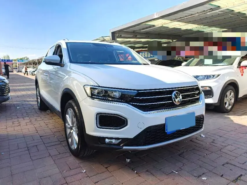 2022 Volkswagen T-Roc 1.4T 150HP L4 7DCT,autocango,china used car exporter,china ev exporter,chinese used car exporter,chinese used ev exporter
