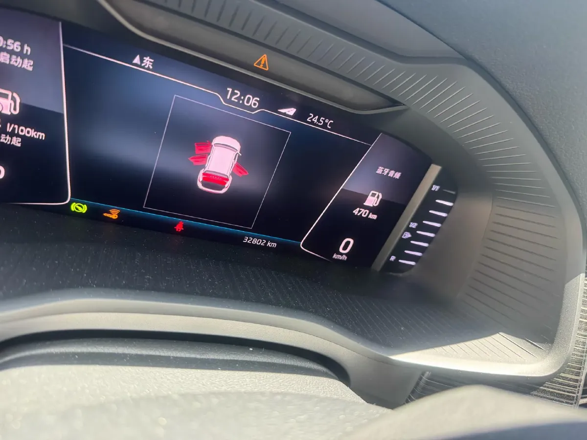 2019 Skoda Superb 2.0T 220HP L4 7DCT,autocango,china used car exporter,china ev exporter,chinese used car exporter,chinese used ev exporter