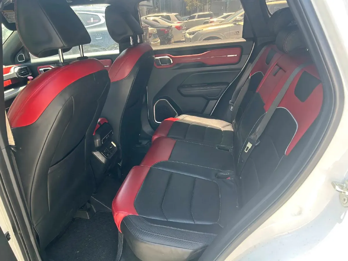 2020 Geely ICON 1.5T 177HP L3 7DCT,autocango,china used car exporter,china ev exporter,chinese used car exporter,chinese used ev exporter