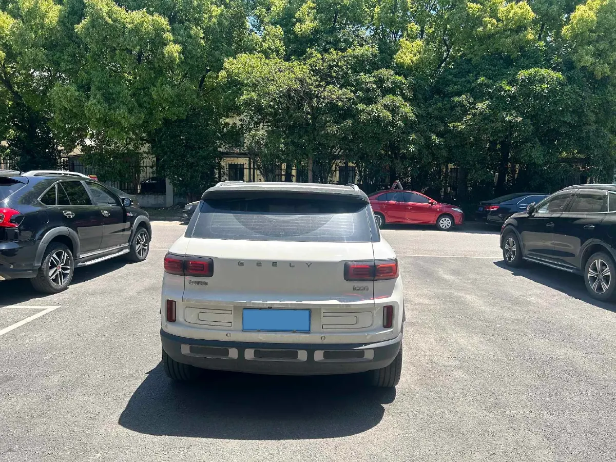 2020 Geely ICON 1.5T 177HP L3 7DCT,autocango,china used car exporter,china ev exporter,chinese used car exporter,chinese used ev exporter