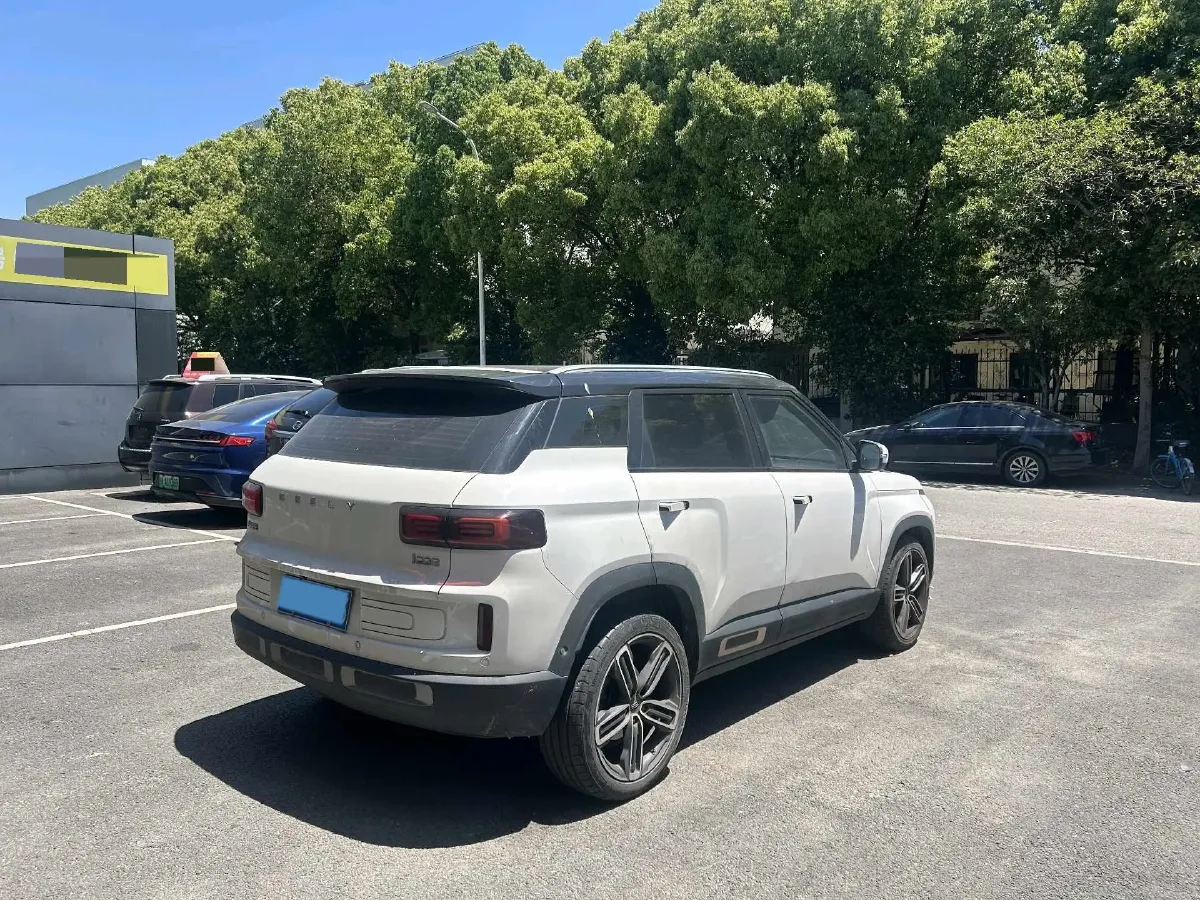 2020 Geely ICON 1.5T 177HP L3 7DCT,autocango,china used car exporter,china ev exporter,chinese used car exporter,chinese used ev exporter