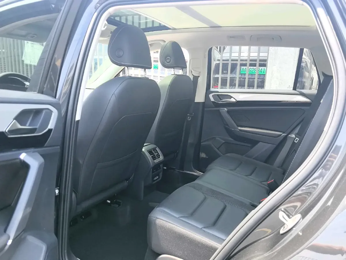 2020 Volkswagen Tayron 1.4T 150HP L4 7DCT,autocango,china used car exporter,china ev exporter,chinese used car exporter,chinese used ev exporter