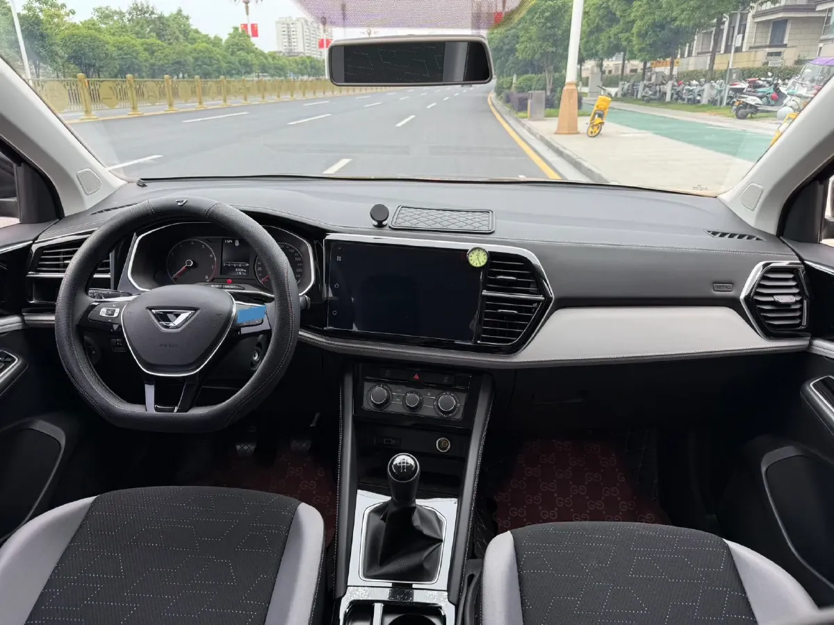 2024 Jetta VS5 1.4T 150HP L4 5MT,autocango,china used car exporter,china ev exporter,chinese used car exporter,chinese used ev exporter