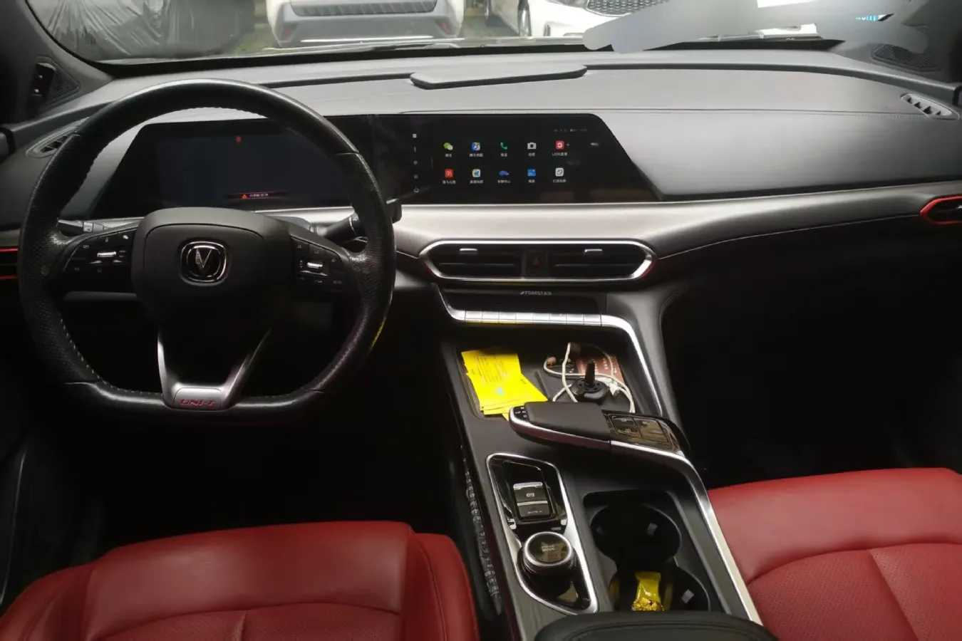 2020 ChangAn UNI-T 1.5T 180HP L4 7DCT,autocango,china used car exporter,china ev exporter,chinese used car exporter,chinese used ev exporter