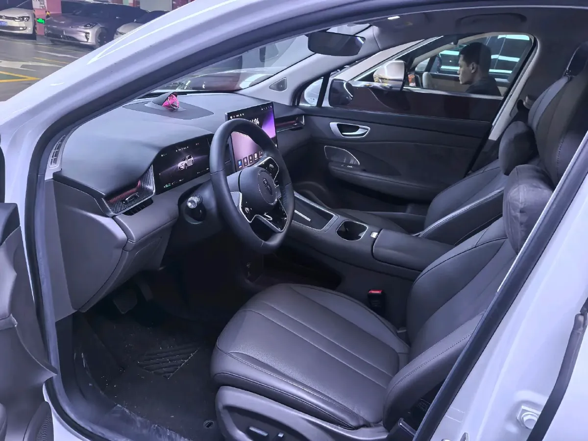 2025 HIMA Shangjie H5 REEV 98HP REEV,autocango,china used car exporter,china ev exporter,chinese used car exporter,chinese used ev exporter