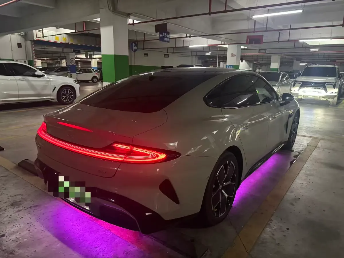 2024 MI SU7 BEV 94.3KWH,autocango,china used car exporter,china ev exporter,chinese used car exporter,chinese used ev exporter