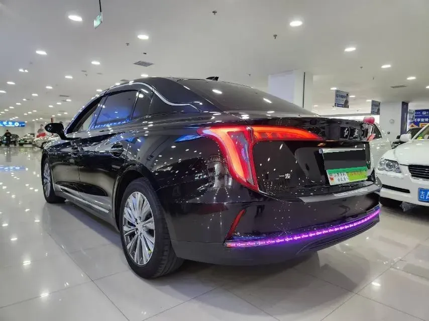 2024 HongQi E-QM5 BEV 72KWH,autocango,china used car exporter,china ev exporter,chinese used car exporter,chinese used ev exporter